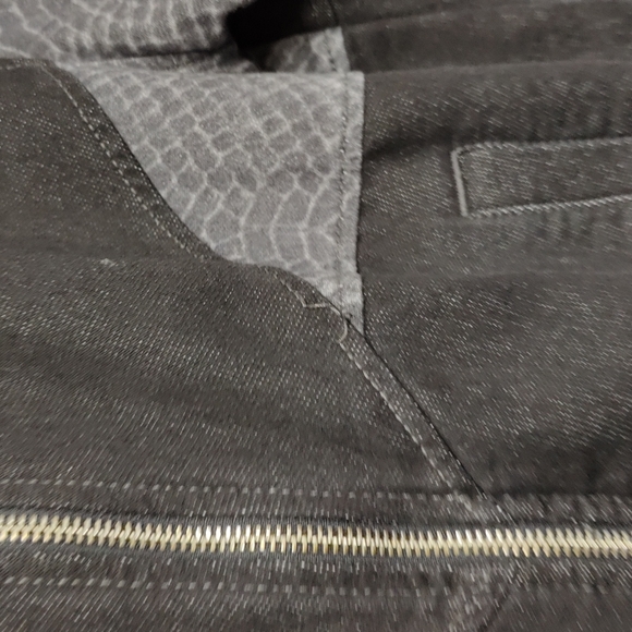 Adidas Original faux denim jacket - Picture 3 of 5